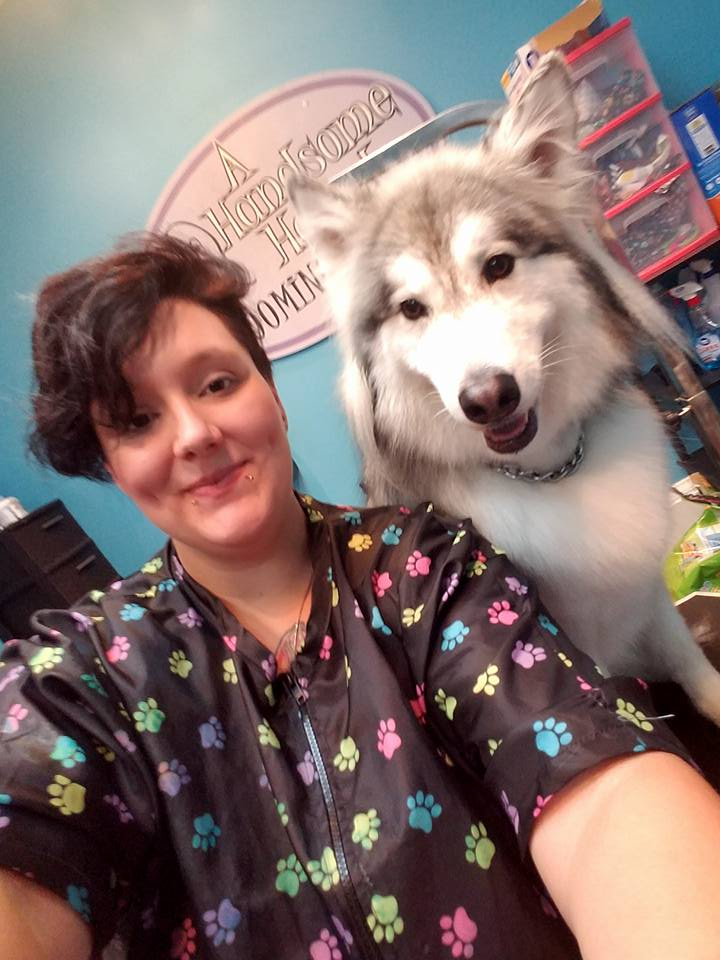 Meet our expert groomers with over 12 years of experience.